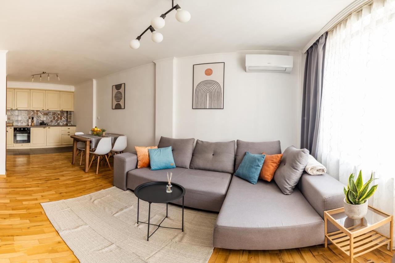 Matisse Hotflat Apartment Varna Bagian luar foto